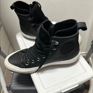 listing-status-banner